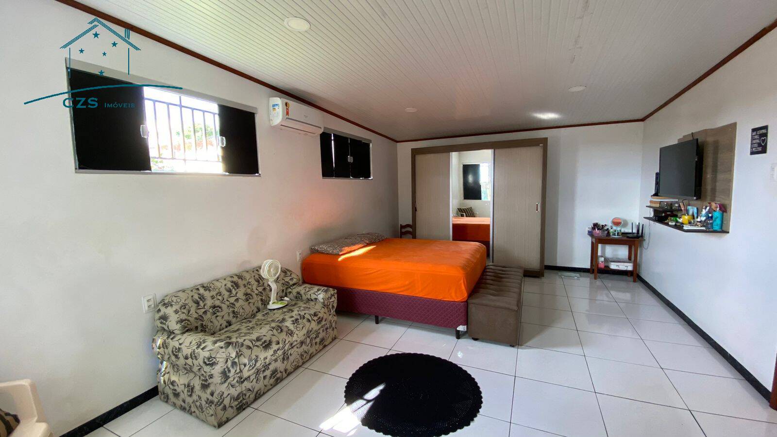 Casa à venda com 3 quartos - Foto 2