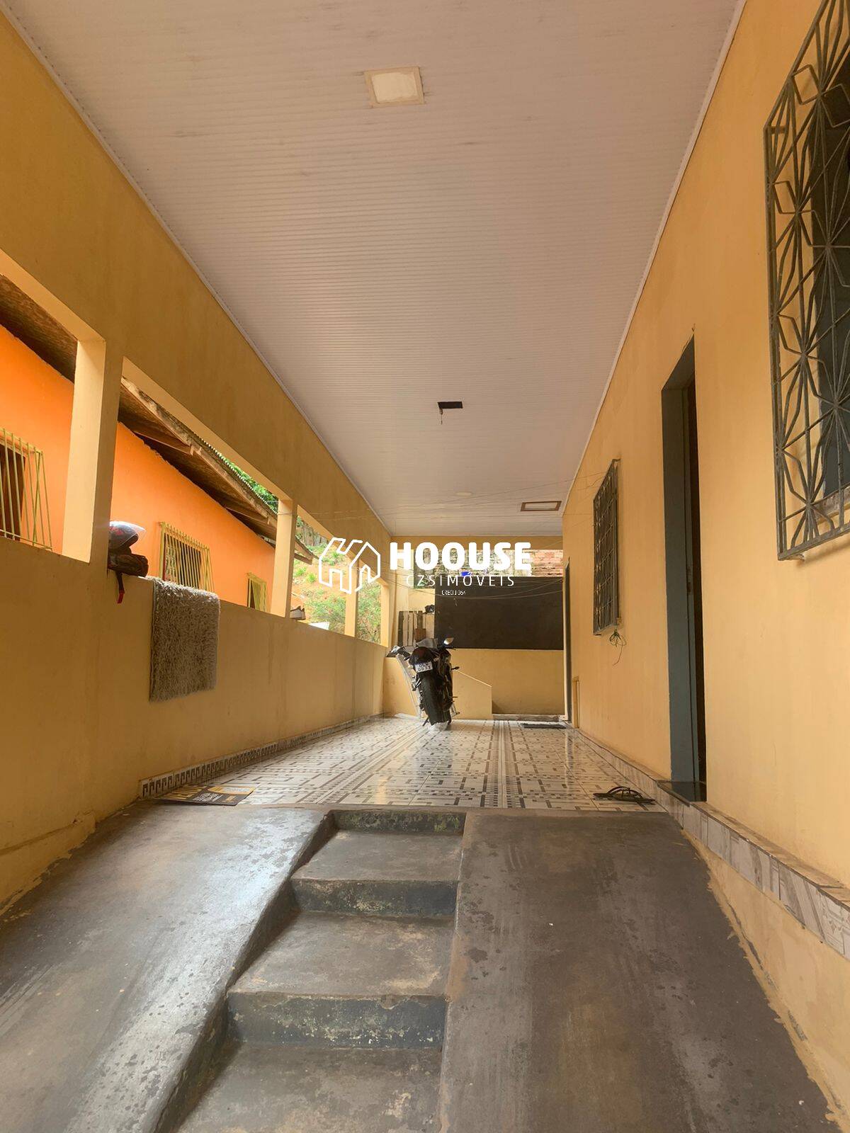 Casa à venda com 4 quartos, 300m² - Foto 4