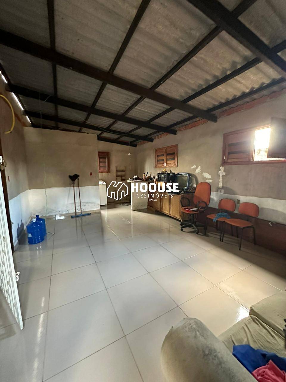 Casa à venda com 2 quartos, 300m² - Foto 5