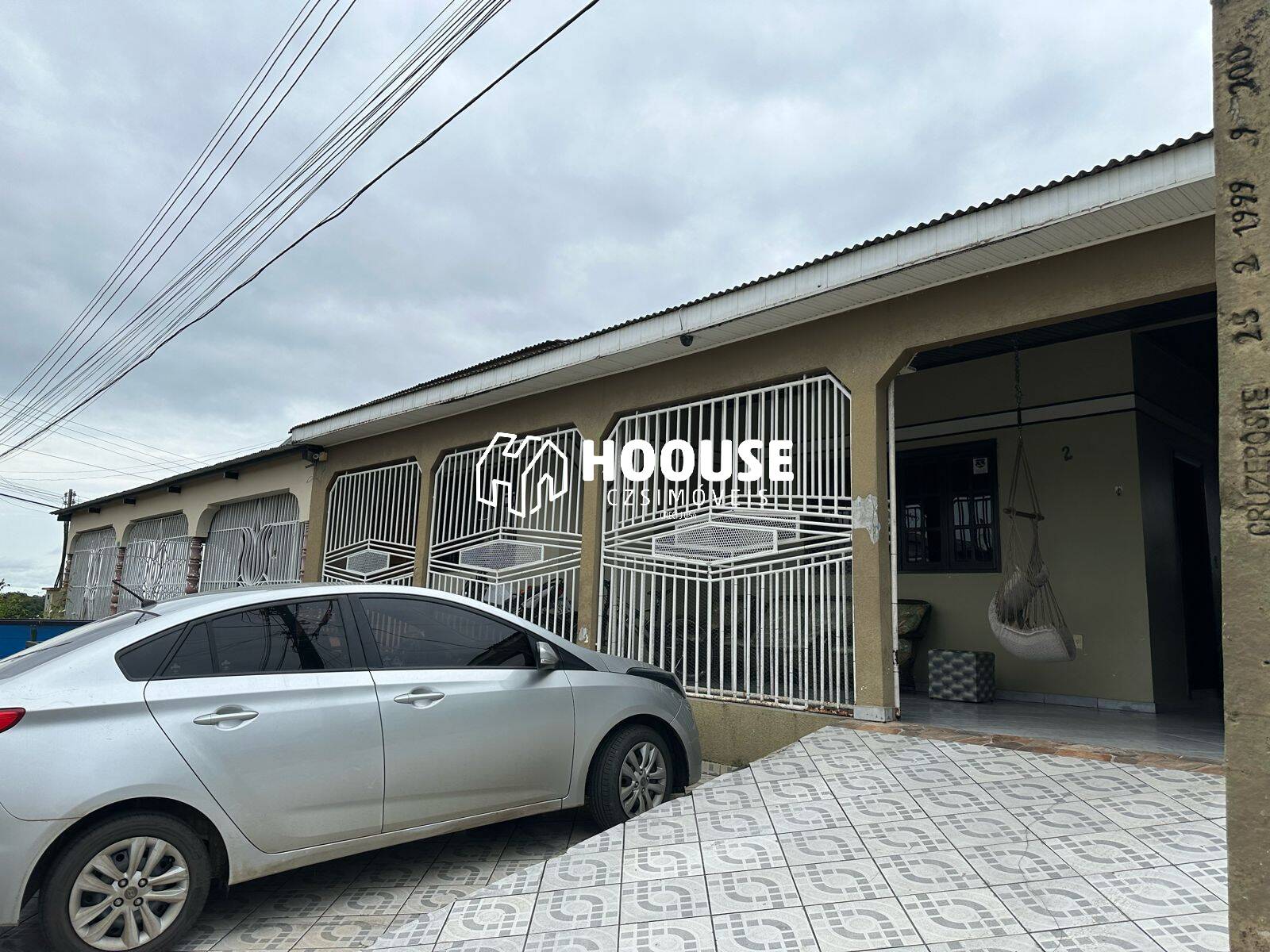Casa à venda e aluguel com 4 quartos, 400m² - Foto 1