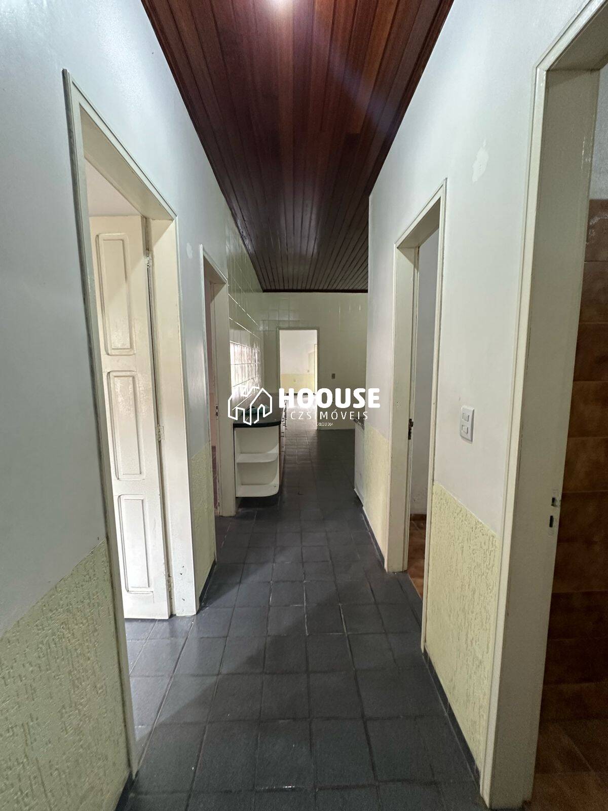 Casa à venda com 4 quartos, 600m² - Foto 8