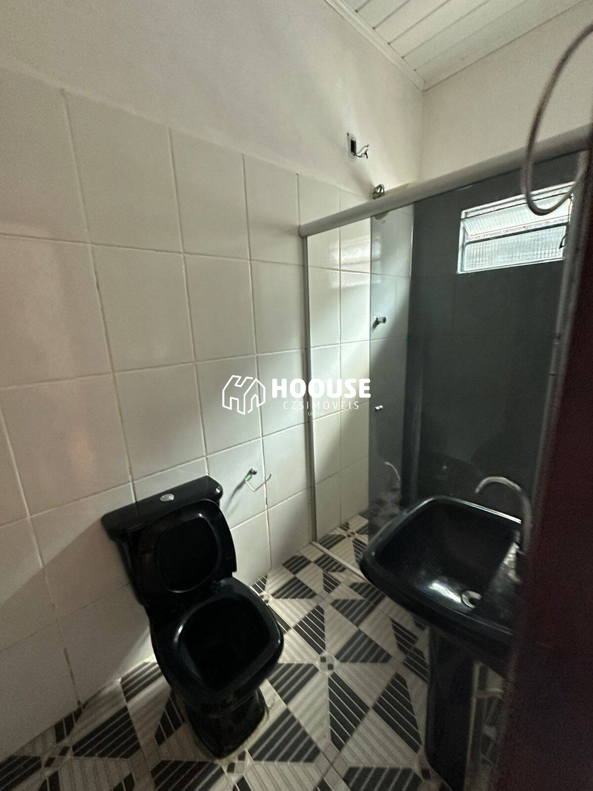 Casa à venda com 3 quartos, 300m² - Foto 3