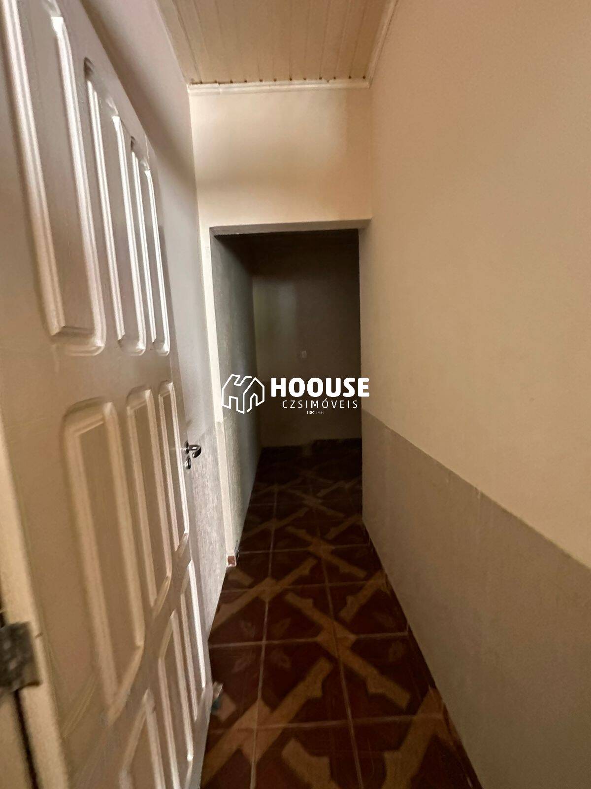 Casa à venda com 3 quartos, 800m² - Foto 4