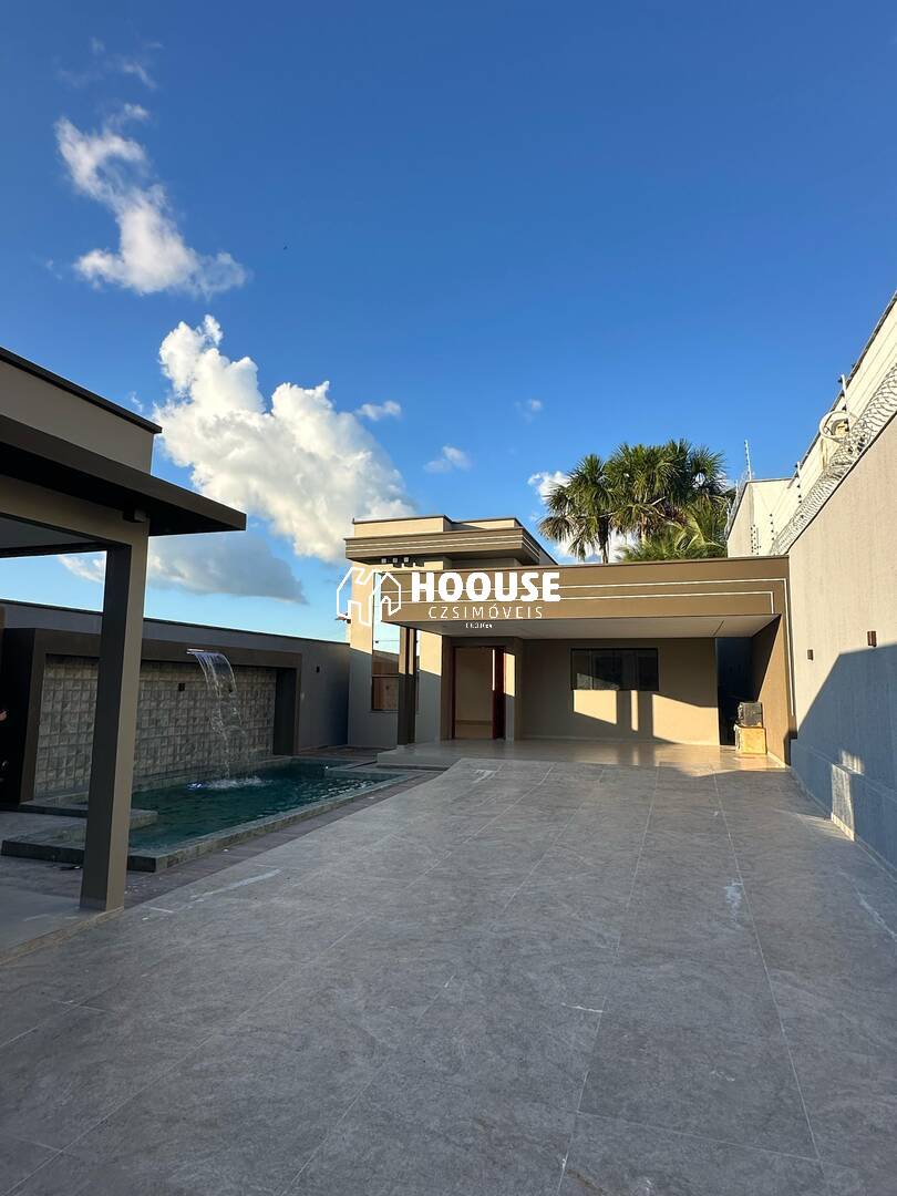 Casa à venda com 3 quartos, 300m² - Foto 3