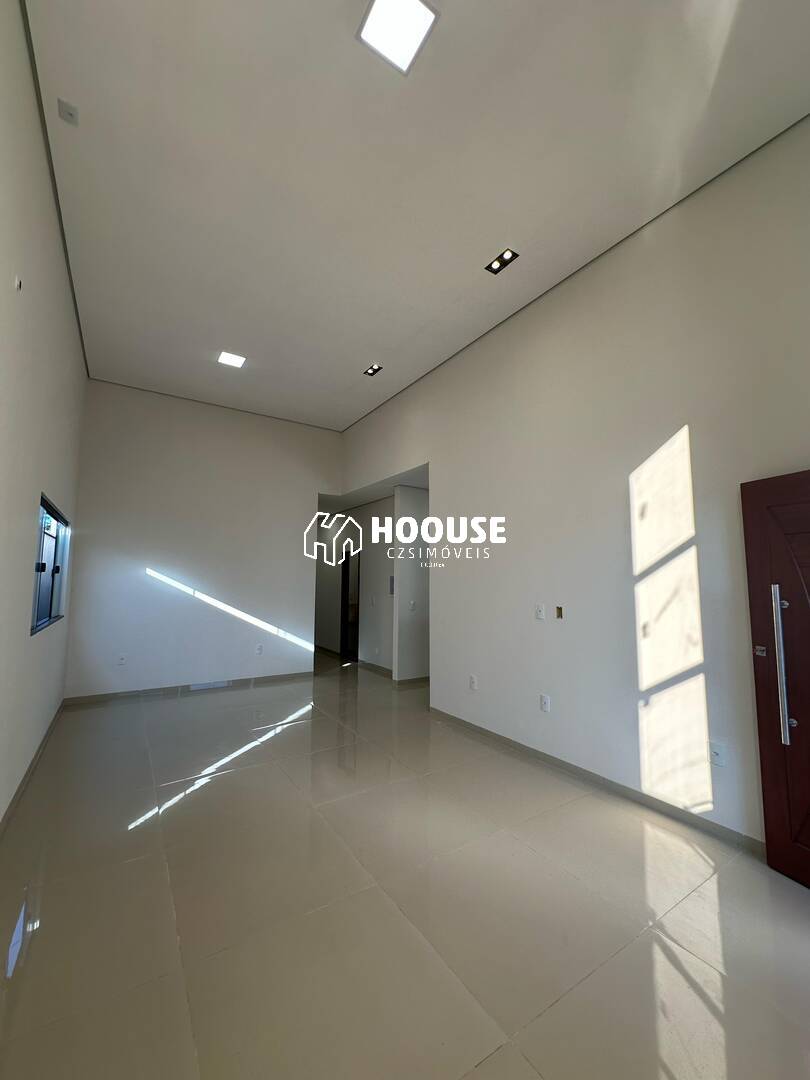 Casa à venda com 3 quartos, 300m² - Foto 8