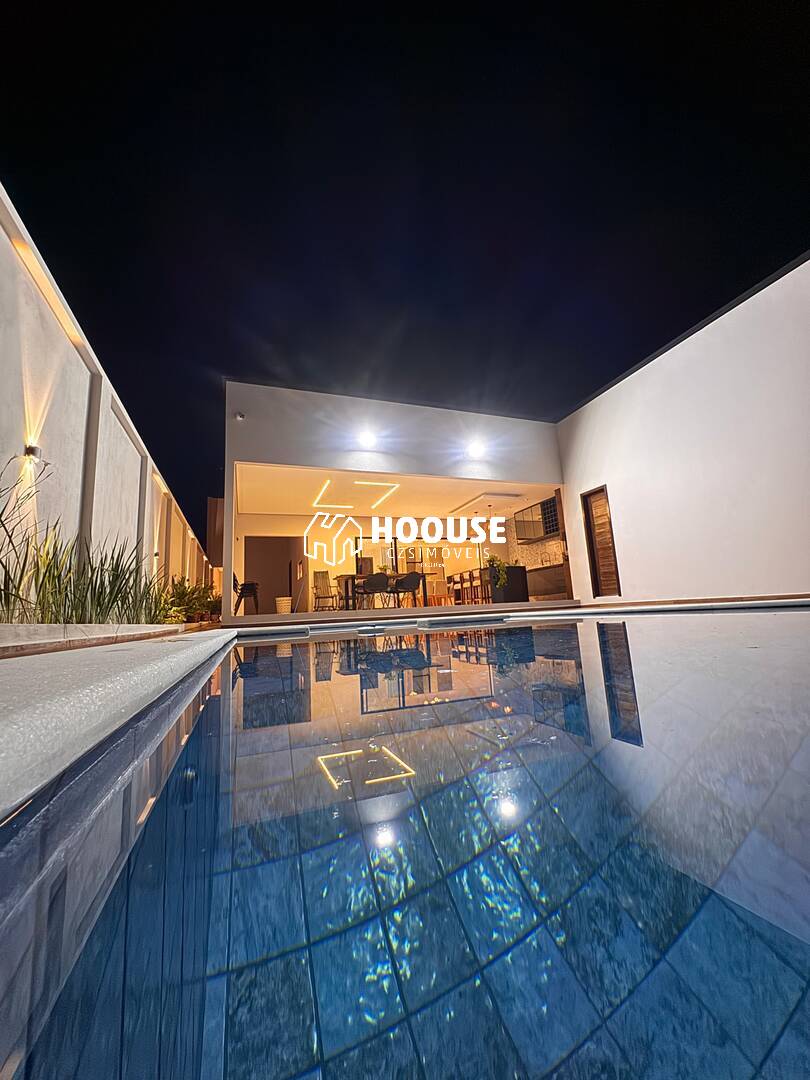 Casa à venda com 3 quartos, 220m² - Foto 6