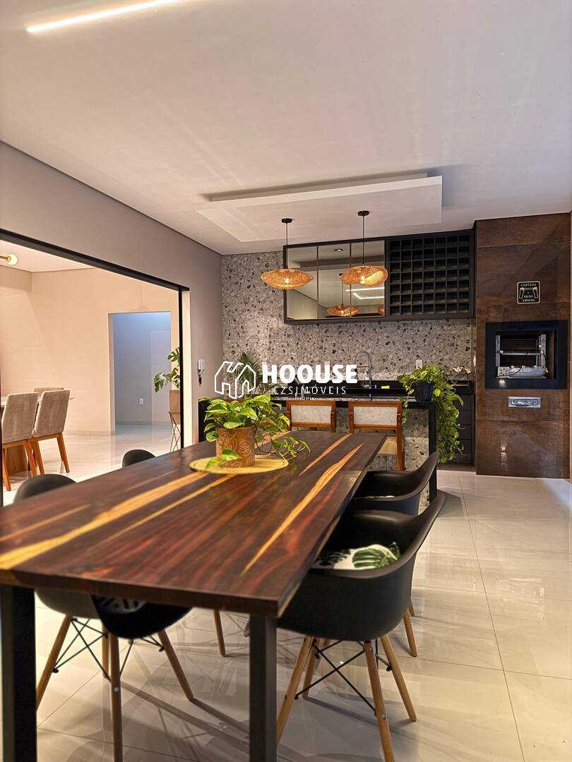 Casa à venda com 3 quartos, 220m² - Foto 9