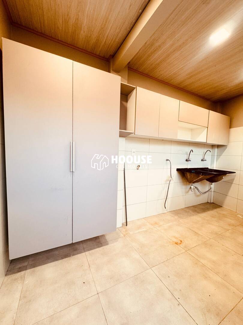 Casa à venda com 3 quartos, 300m² - Foto 16