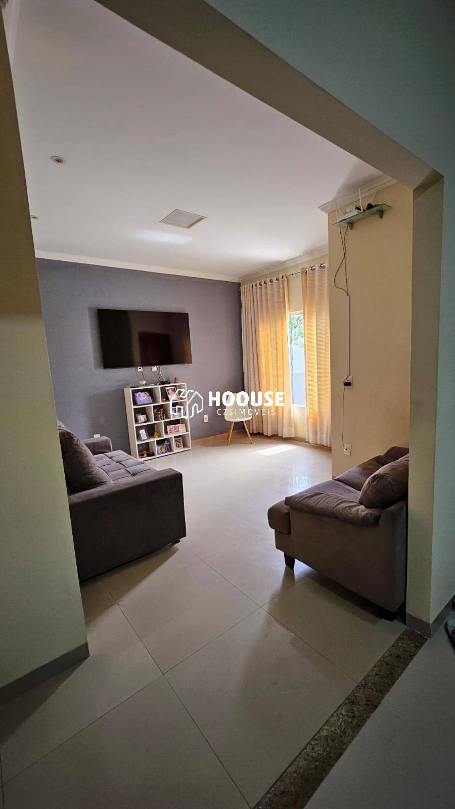 Casa à venda com 3 quartos, 200m² - Foto 4