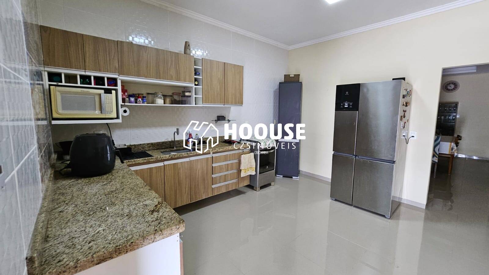 Casa à venda com 3 quartos, 200m² - Foto 6