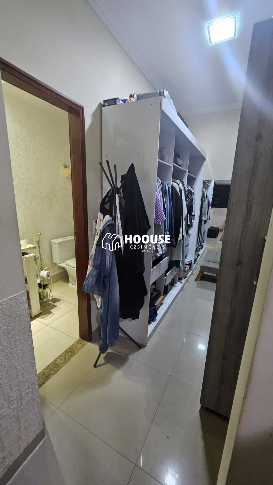 Casa à venda com 3 quartos, 200m² - Foto 17