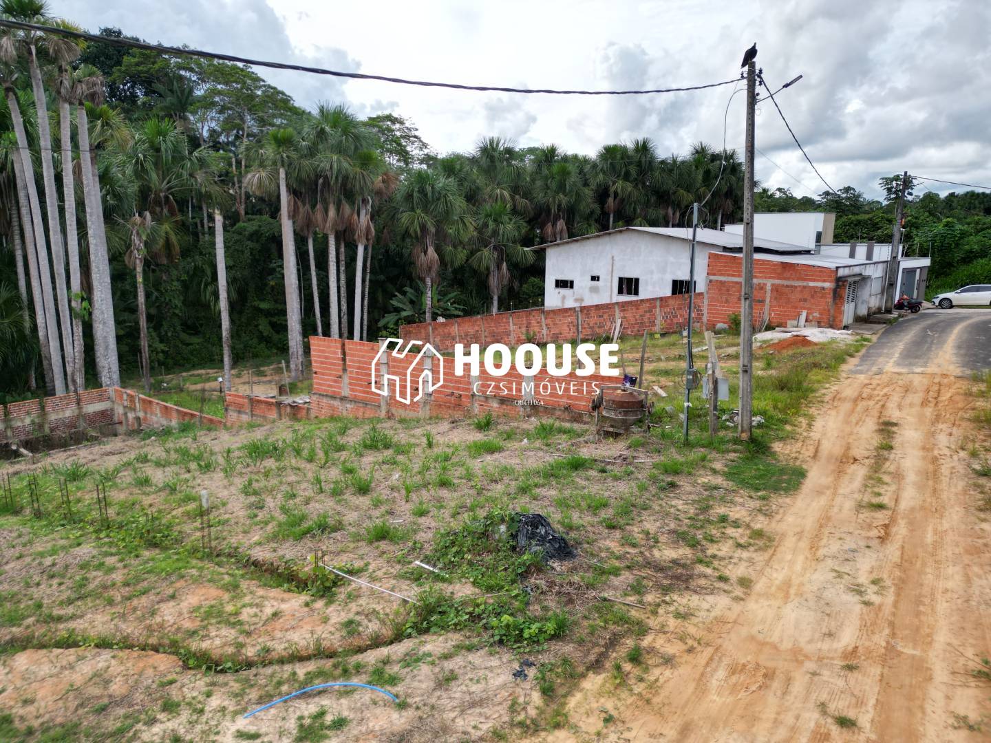 Terreno, 300 m² - Foto 1